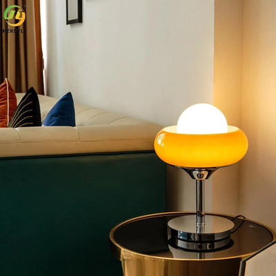Lampu Meja Samping Tempat Tidur Kaca Logam Kuning LED Bauhaus Egg Tart Shape 40W