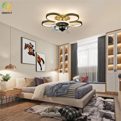 Emas / Hitam Flush Mount Metal LED Ceiling Fan Terintegrasi 48W Untuk Kamar Kecil