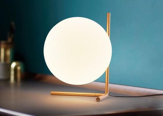 60W Max Ball Lampshape Dia 18cm Glass Nightstand Lamps Untuk Kamar Tidur